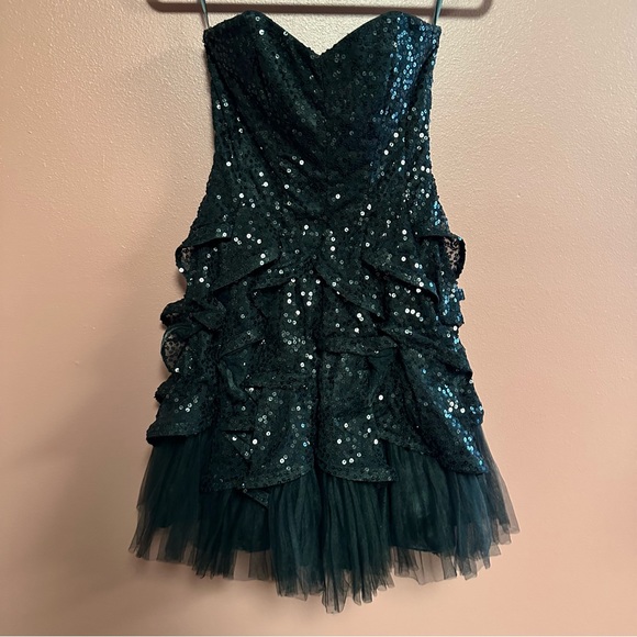 betsey johnson black sequin dress Embrace confidence and sparkle wherever you go Betsey Johnson Dress Womens Black